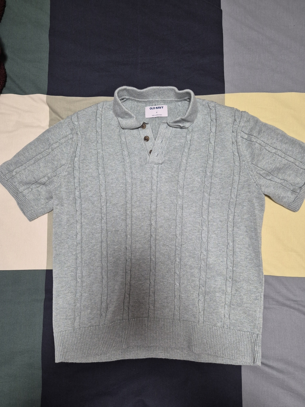 Old Navy Men's Light Gray Cable Knit Polo